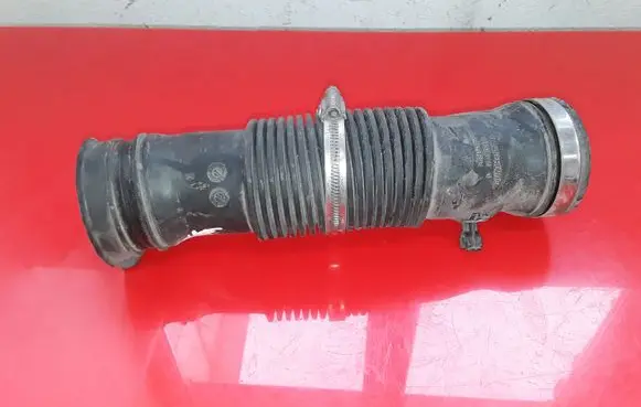 Dacia Dokker Air intake hose/pipe 1081301S01