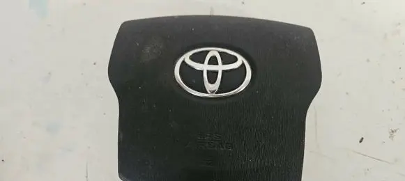 Toyota Prius (NHW20) Steering wheel airbag 8442202 F01640207A9Q