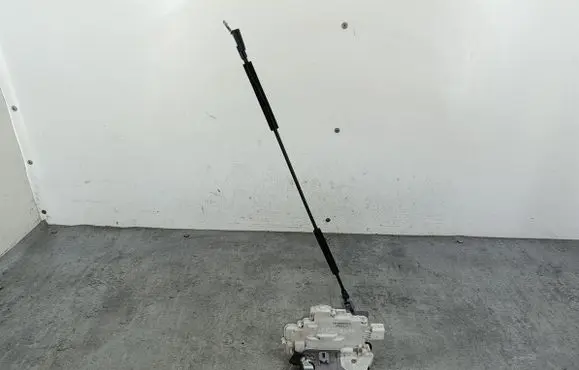 Seat Leon (1P) Front door lock 1P1837016