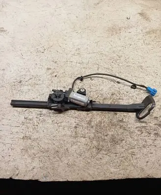 Mercedes-Benz C W205 Seat belt adjustment motor 308362799AG A2058600182