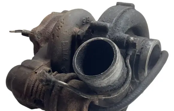 Audi A6 S6 C4 4A Turbo 046145703G