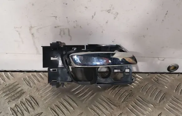 Honda HR-V Rear door interior handle T7WR