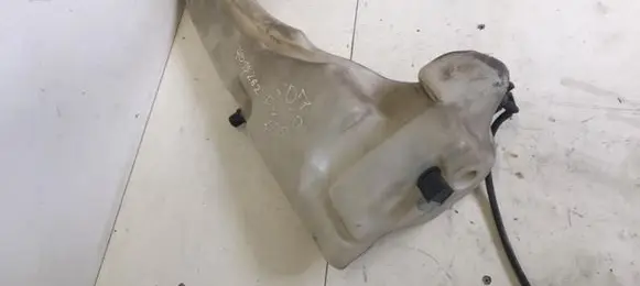 Peugeot 607 Windshield washer fluid reservoir/tank 9638831080