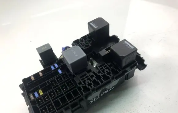 Volvo S90, V90 Fuse box set 31384034