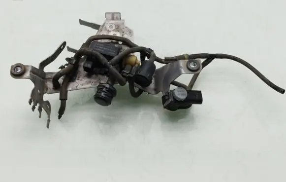 Volkswagen Transporter - Caravelle T5 Vacuum valve 1K0906627A