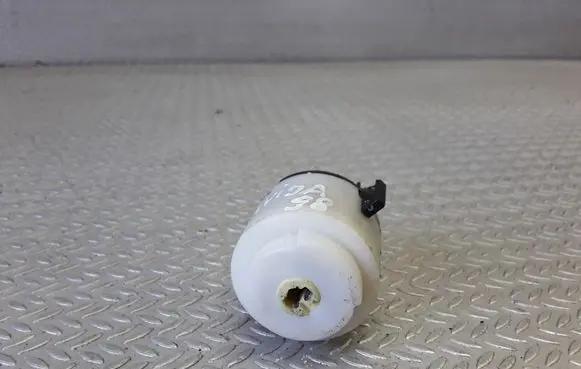 Skoda Octavia Mk1 (1U) Ignition lock contact 4B0905849