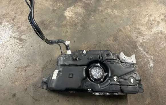 Citroen C5 Aircross Fuel tank 9830184580 2267039 007843