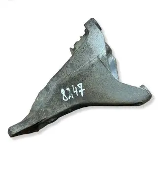 BMW 3 E90 E91 Engine mounting bracket 6781916