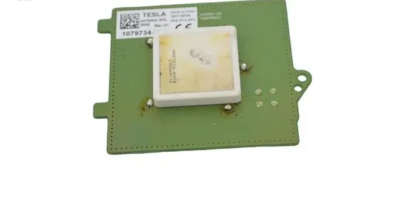 BMW 3 F30 F35 F31 Aerial GPS antenna 107973400C