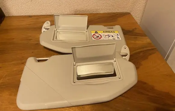 Ford Ecosport Sun visor