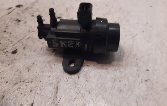 Renault Scenic II - Grand scenic II Turbo solenoid valve 7700113071