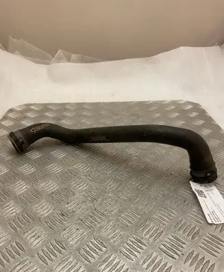 Mercedes-Benz E W213 Engine coolant pipe/hose A2135010182