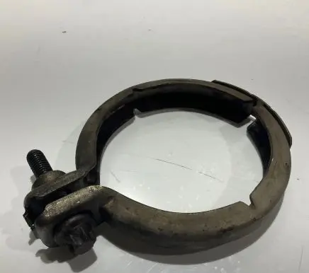Mercedes-Benz ML W164 Muffler pipe connector clamp 