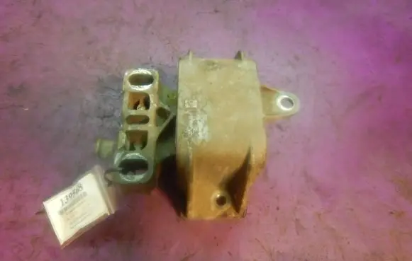 Volkswagen Golf IV Engine mount vacuum valve 1J0199555AK