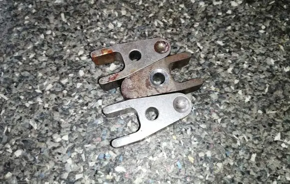 Mercedes-Benz A W169 Fuel Injector clamp holder