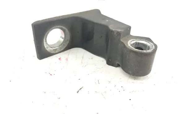 Volkswagen PASSAT B8 Front door lower hinge 8X0831403E
