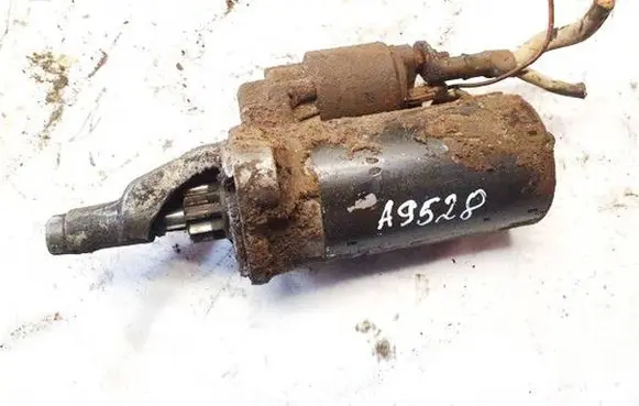 Audi A6 S6 C5 4B Starter motor 0001109021