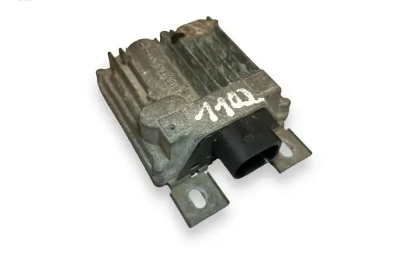 Volkswagen Touareg II Fuel injection pump control unit/module 7P0906093 02050108 A2C53355730