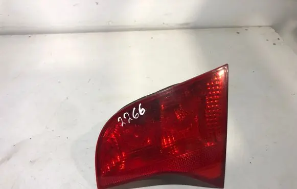 Audi A4 S4 B7 8E 8H Tailgate rear/tail lights