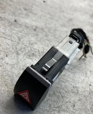 Skoda Octavia Mk2 (1Z) Hazard light switch 1z0953235b