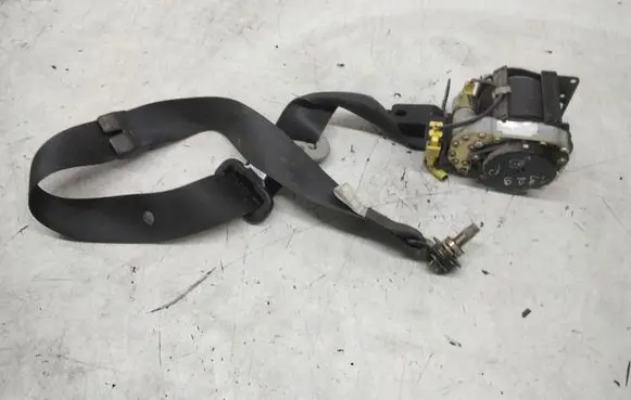Honda Accord Front seatbelt 0432092