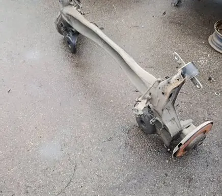 Peugeot 3008 II Rear axle beam 