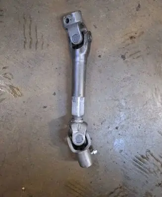 Opel Astra H Steering column universal joint