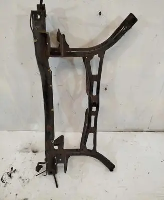 Volkswagen Jetta VI Front axle beam 5C0500025