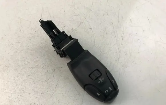 Peugeot 5008 Indicator stalk 96637236XT