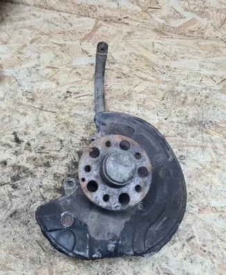 Mercedes-Benz E W211 Front wheel hub 2115452440