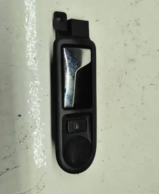 Rear door interior handle