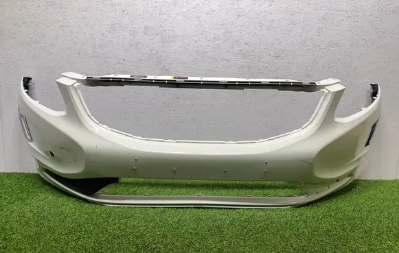 Volvo XC60 Front bumper 31323765