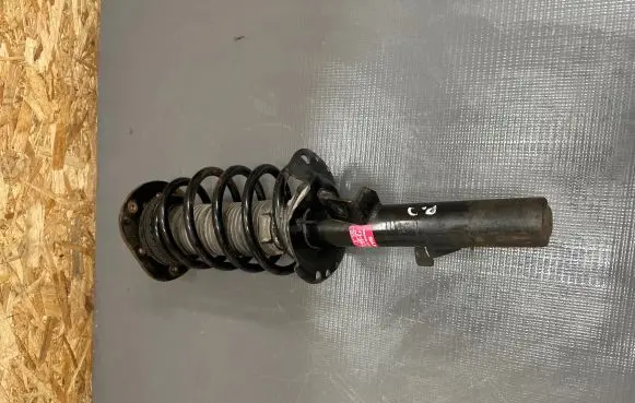 Volvo V70 Front shock absorber/damper 339718