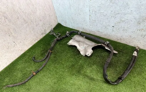 Mercedes-Benz GL X166 Wires (starter motor) A1661409508