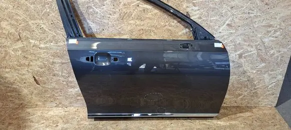Volvo S90, V90 Front door K921706