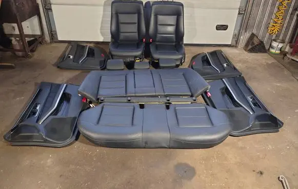 Mercedes-Benz E W212 Seat set 