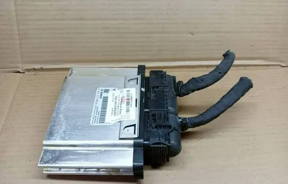 Skoda Kodiaq Engine control unit/module 04E907309BH 1039S98949