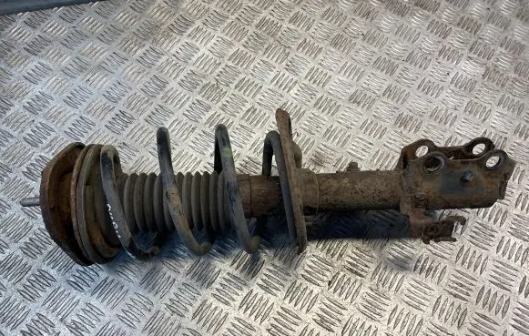 Toyota Auris 150 Front shock absorber/damper