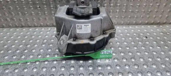 BMW 4 G22 G23 G24 G26 Engine mount bracket S26378746 7582318