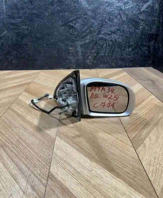 Mercedes-Benz R W251 Front door electric wing mirror a2518100893