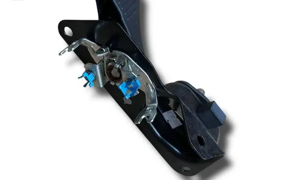 Citroen Berlingo Front seatbelt buckle Q36 9832090680