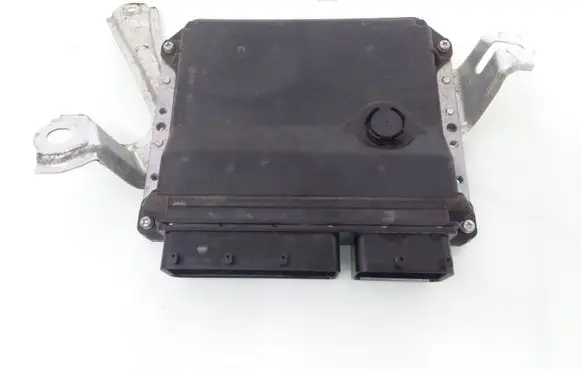 Toyota Yaris Engine control unit/module 896610D310 MB2751002493