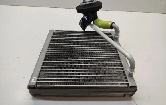 KIA Stonic Air conditioning (A/C) radiator (interior) 