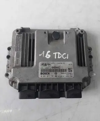 Ford Focus Engine control unit/module ECU 6M5112A650NC 0281011701