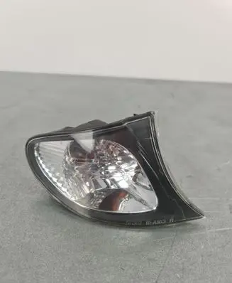 BMW 3 E46 Front indicator light