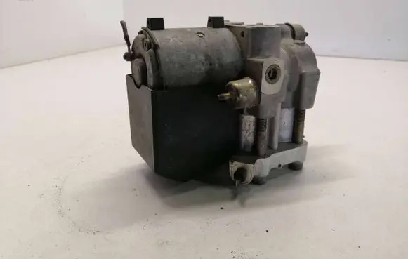 Volkswagen Transporter - Caravelle T4 ABS Pump 0265201037 3727200495 701614111
