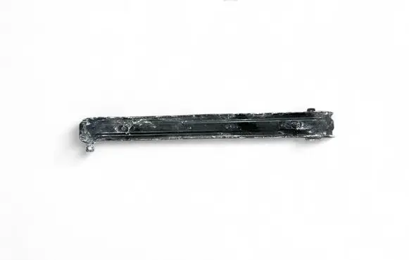 Fuel tank mounting bracket