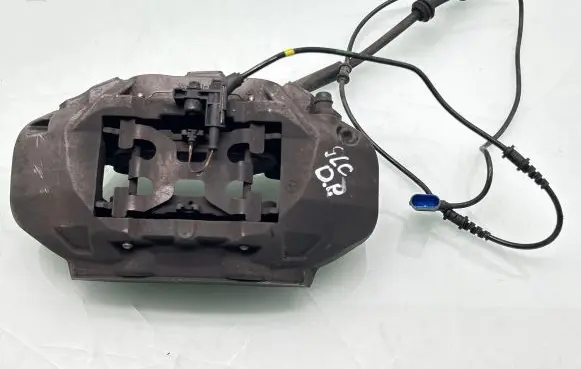 Mercedes-Benz GLC X253 C253 Front brake caliper A2534210800
