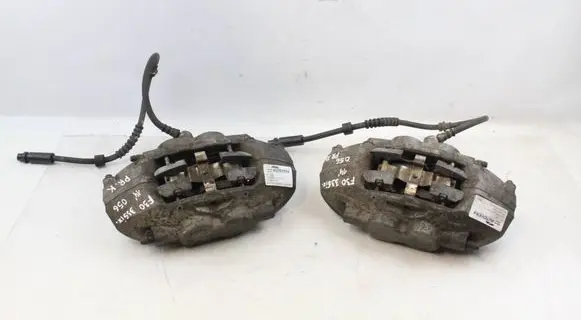 Front brake caliper