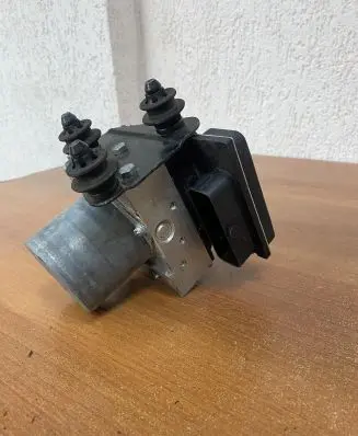 Audi A5 8T 8F ABS Pump 0265239345 E154